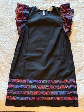 Boutique dress with pockets
